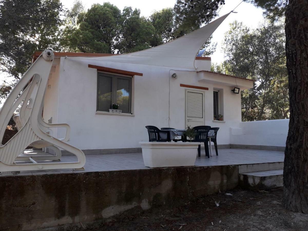 Camping La Pineta Village Porto Empedocle Buitenkant foto