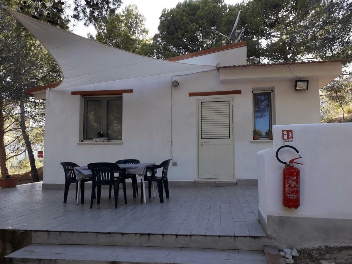 Camping La Pineta Village Porto Empedocle Buitenkant foto